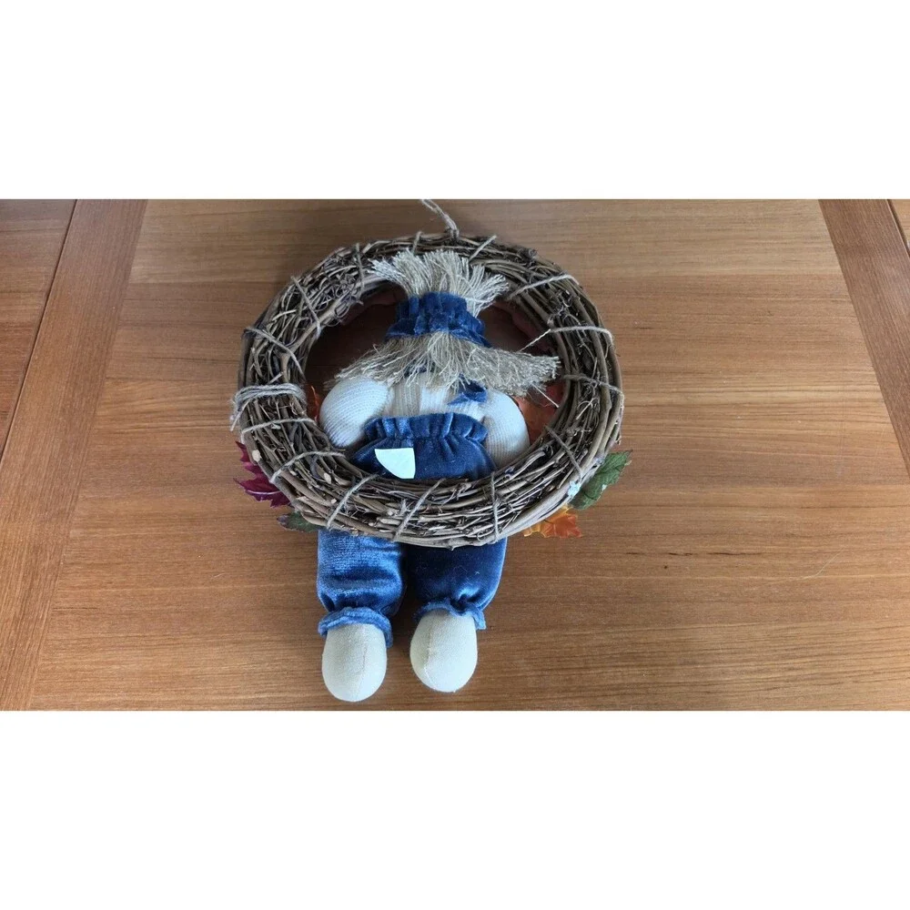 Vintage Harvest Greetings Wreath